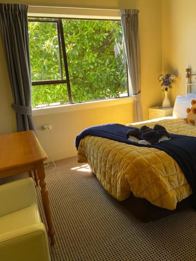 Alfresco Eatery And Historic Villas Reefton Bagian luar foto